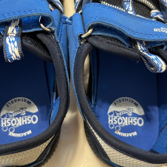 Oshkosh B’gosh Kids Sandals - Picture 4 of 5